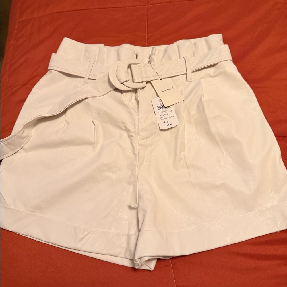 Windsor Cream High Waist Belted Shorts